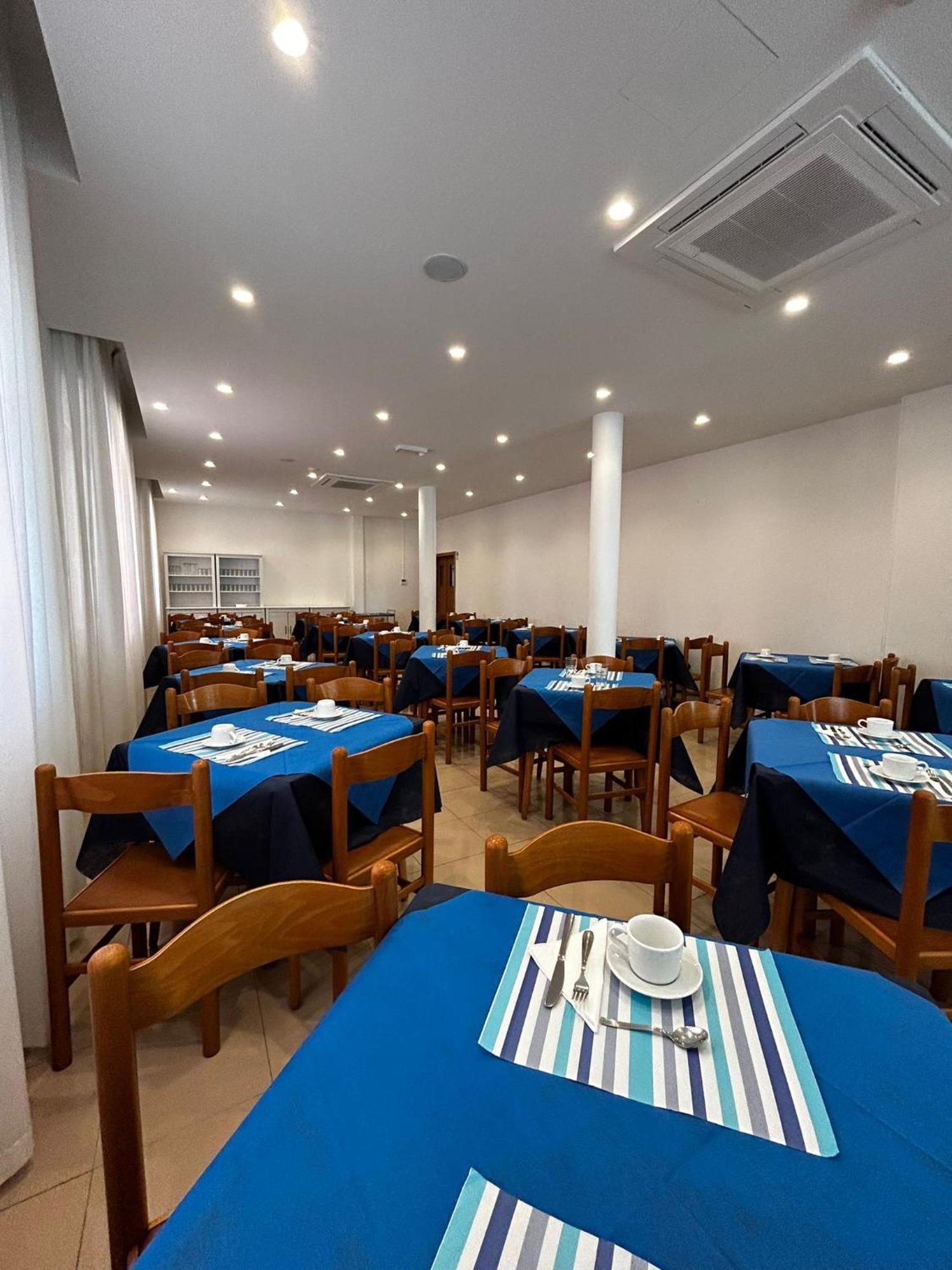 Hotel Sissi Rivazzurra Di Rimini Exterior photo